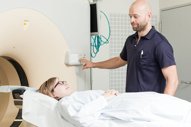 Radiologiefachfrau/-mann HF